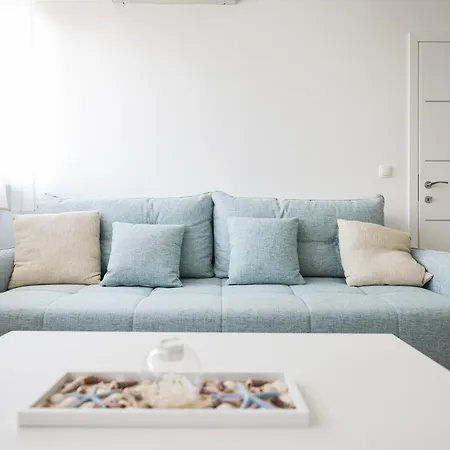 Selah Apartment
